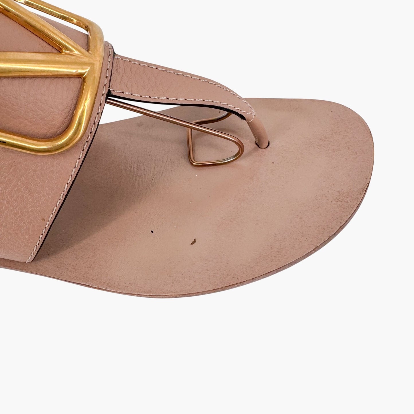 Valentino Garavani Vlogo T-Strap Flat Sandals in Beige Leather – Size 40.5