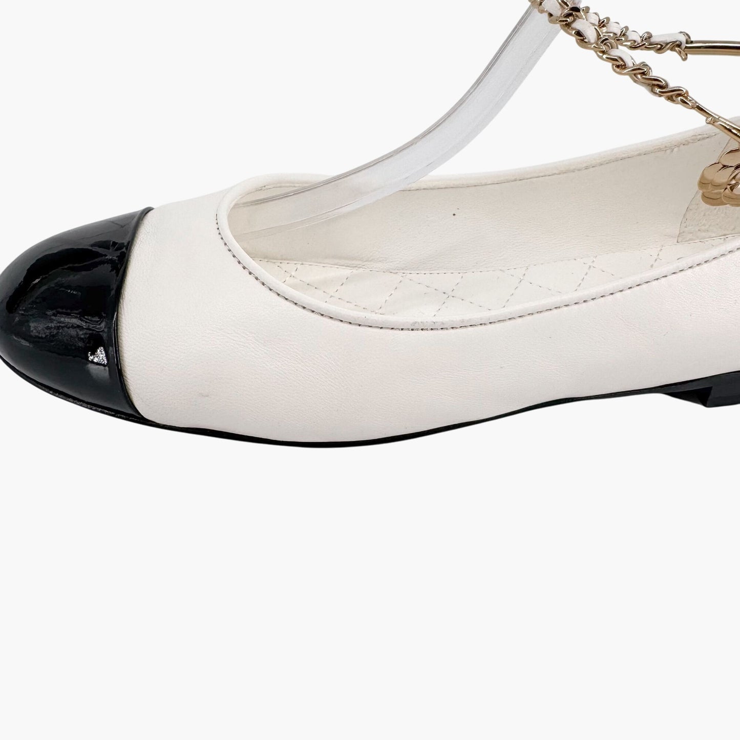 Chanel White Camellia Ankle Chain Ballet Flats – Size 37.5