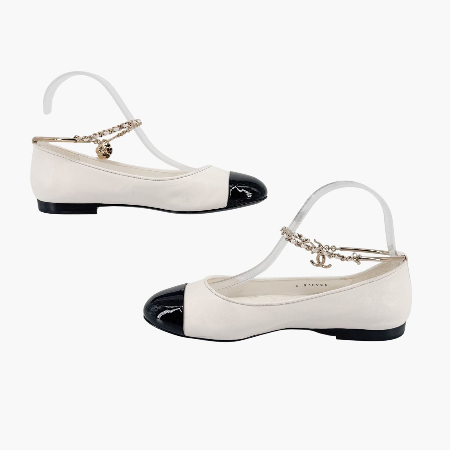Chanel White Camellia Ankle Chain Ballet Flats – Size 37.5