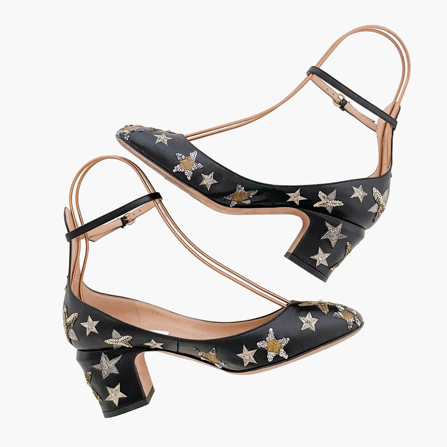 Valentino Garavani Tango Star-Embellished Leather Pumps in Black Size 36.5