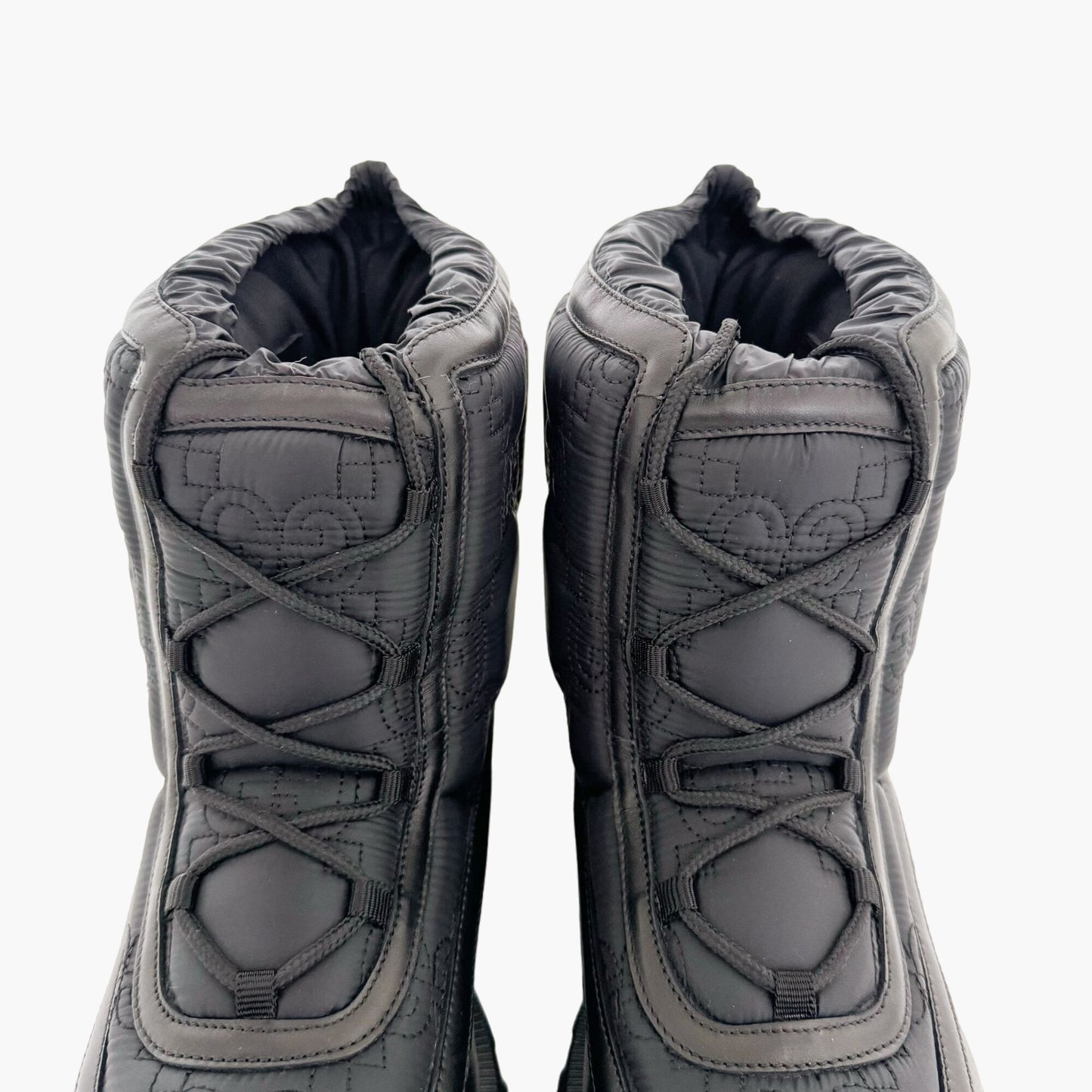 Gucci Romance GG Quilted Snow Boots in Black Nylon & Leather Size 42