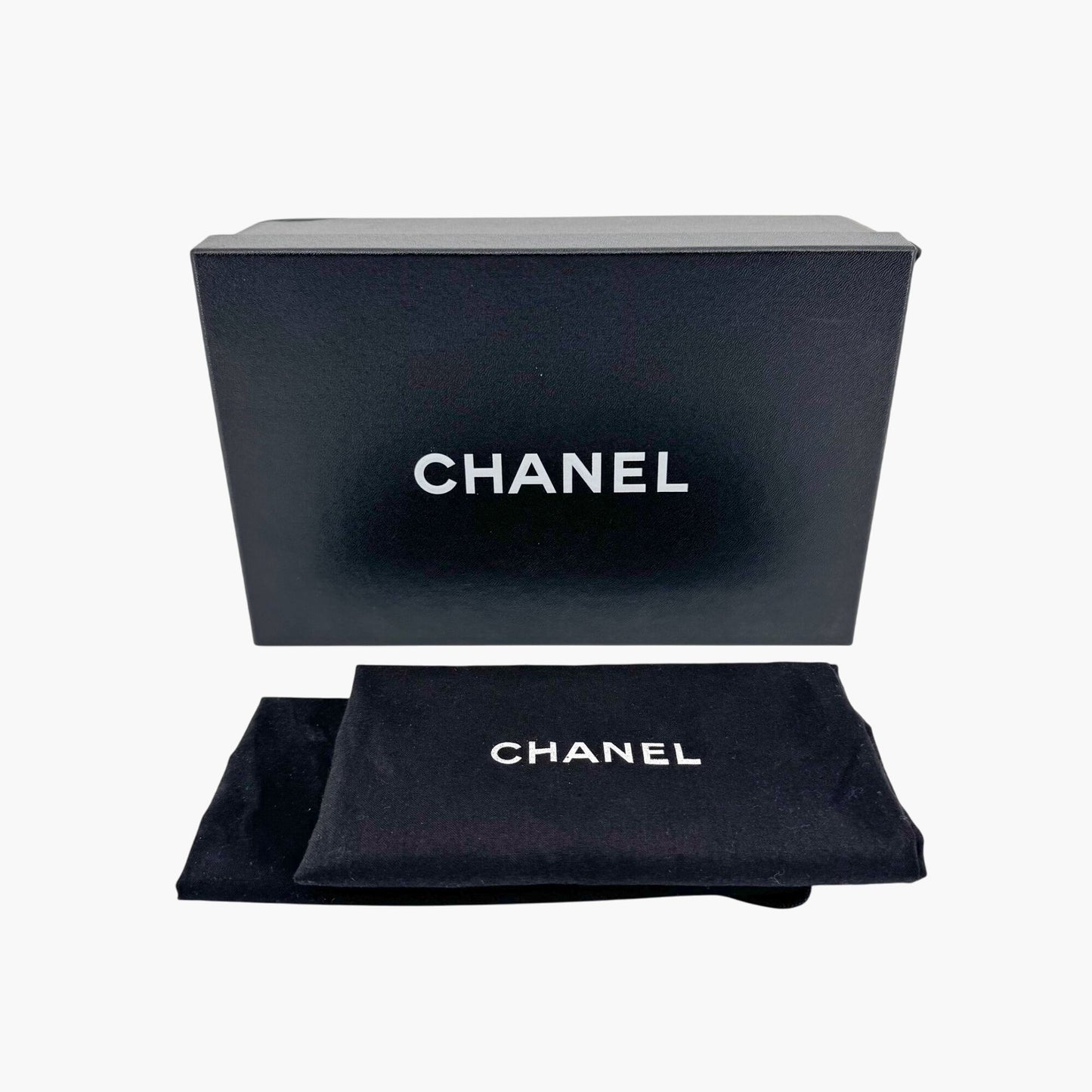 Chanel Elastic CC Cap Toe Pumps in Navy Denim & Patent Leather – Size 39