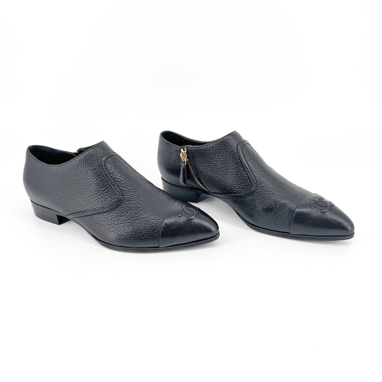 Chanel Black Leather CC Cap Toe Western Ankle Booties – Size 38.5