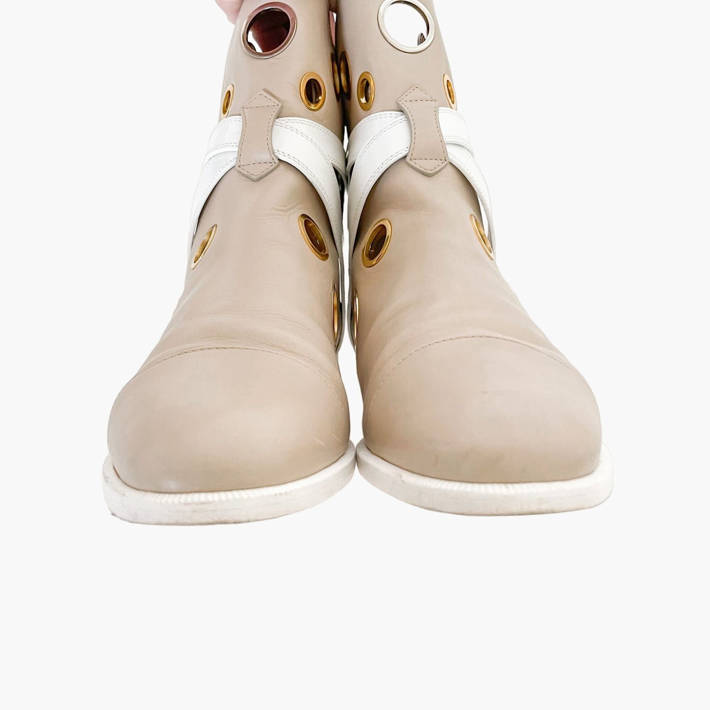 Christian Louboutin x Jonathan Saunders Scubabootie Flat Boot in Beige Calf Size 37
