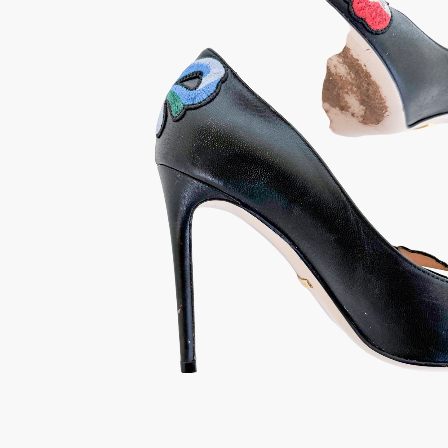 Gucci Ophelia Floral Embroidered Pumps in Black Leather Size 38