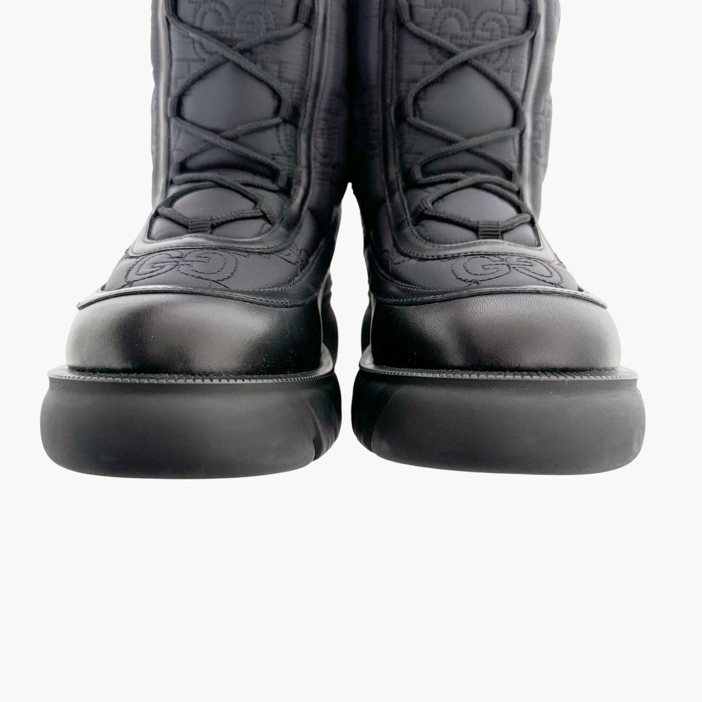 Gucci Romance GG Quilted Snow Boots in Black Nylon & Leather Size 42