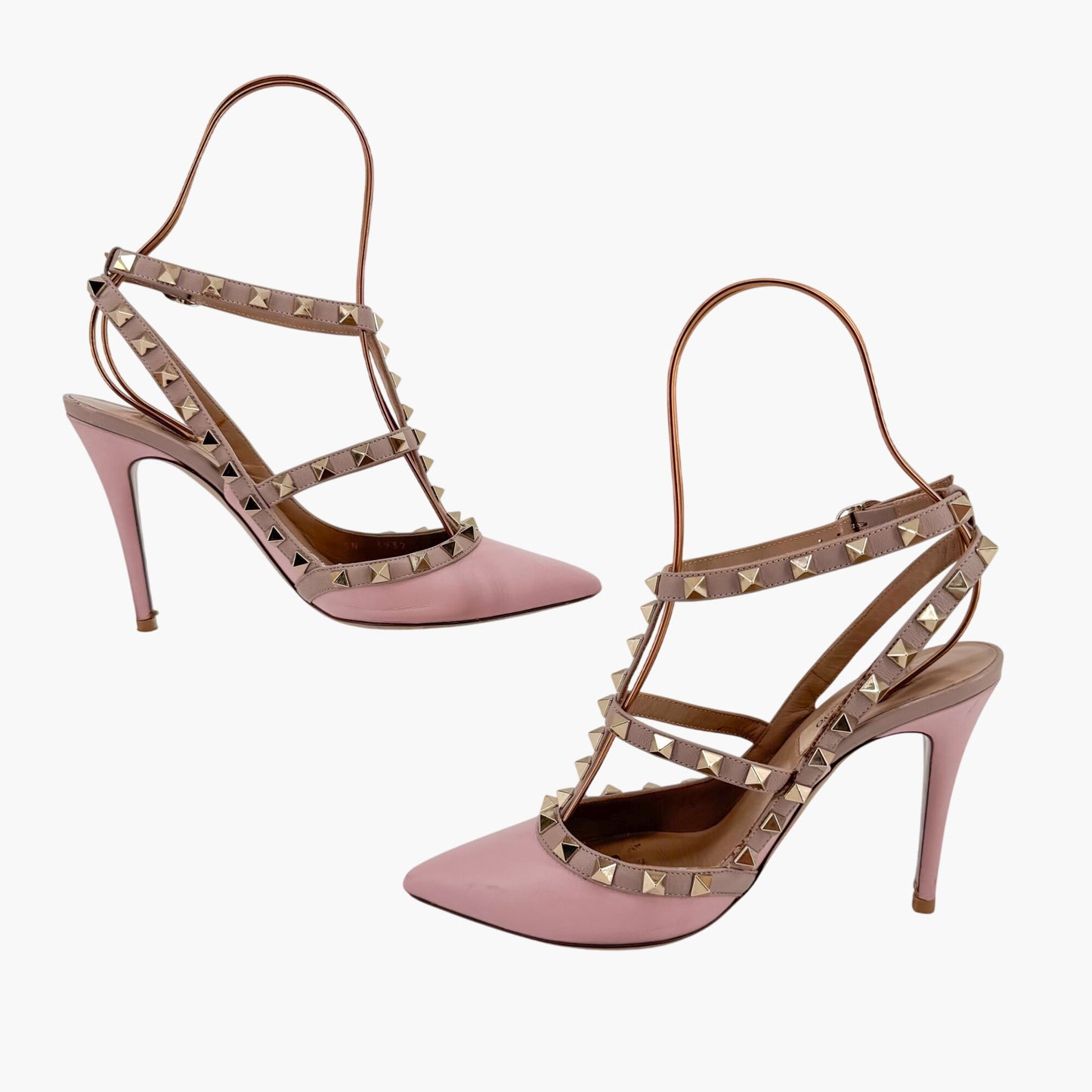Valentino Garavani Rockstud Caged Pumps in Pink & Lavender Leather – Size 36.5