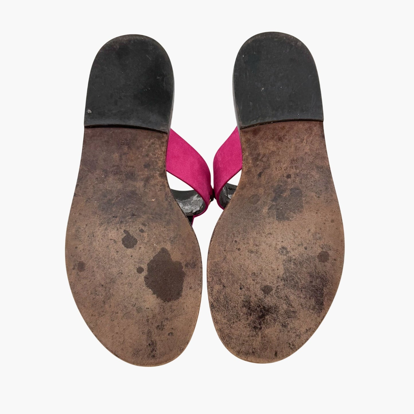 Gucci Horsebit T-Strap Thong Sandals in Fuchsia Pink Suede – Size 38