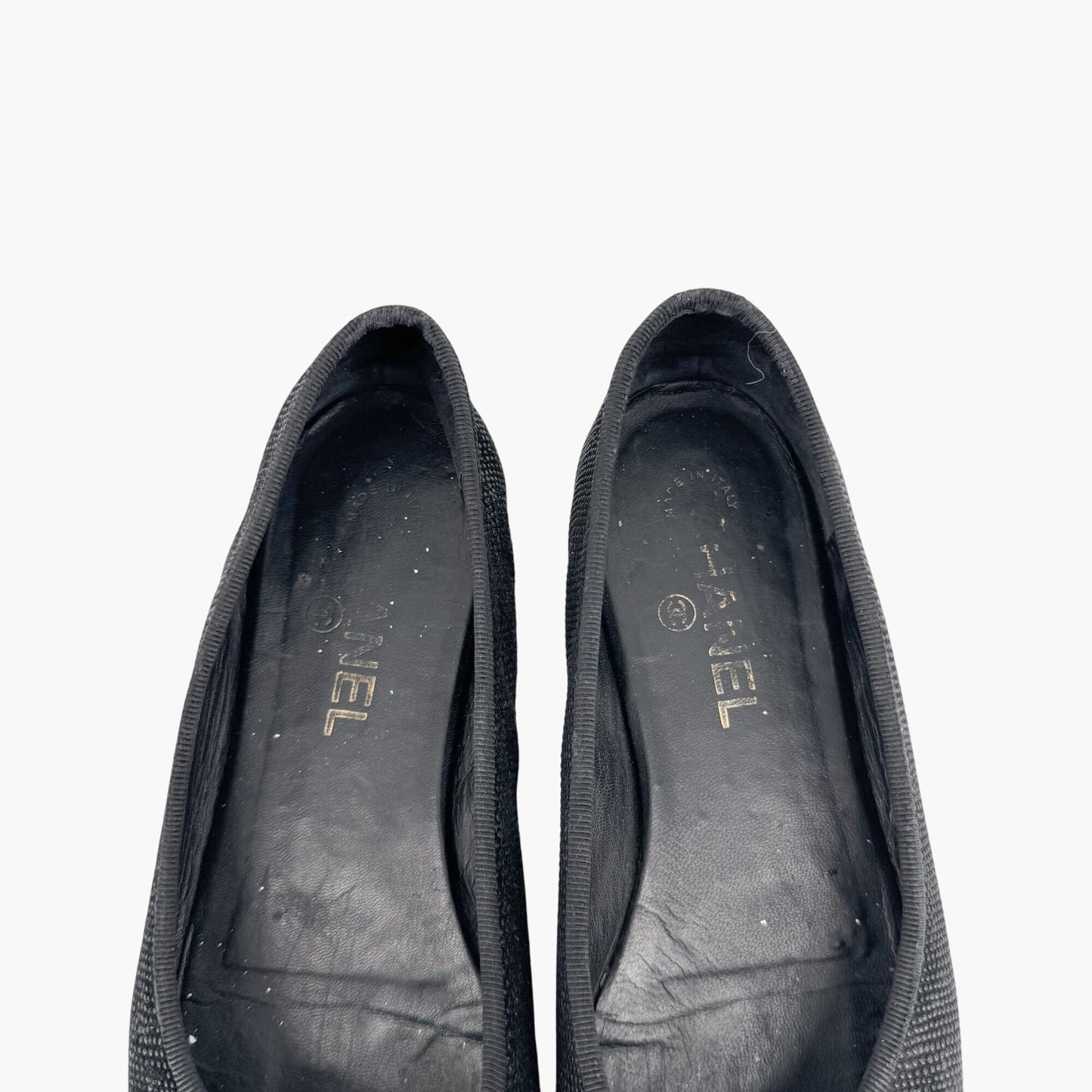 Chanel CC Cap Toe Ballet Flats in Black with Gold Leather Detail – Size 38.5
