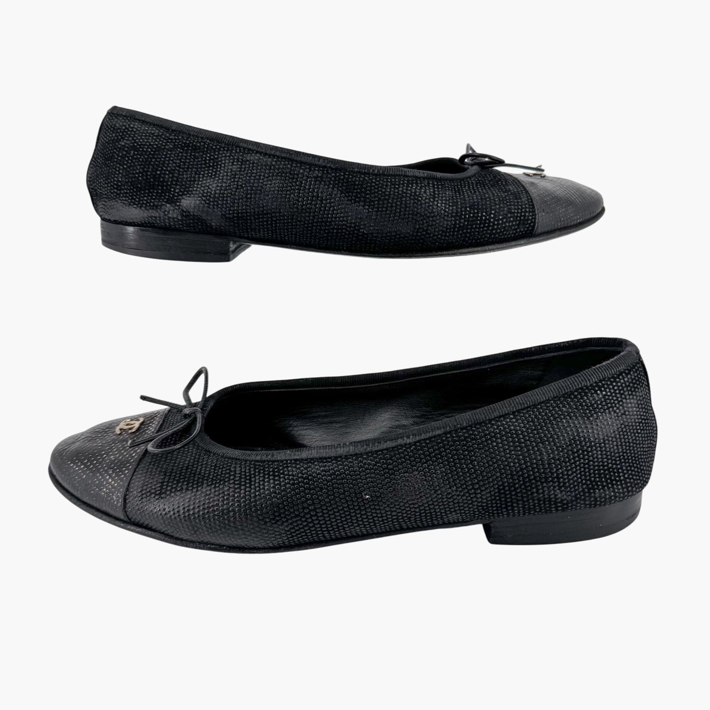Chanel CC Cap Toe Ballet Flats in Black with Gold Leather Detail – Size 38.5