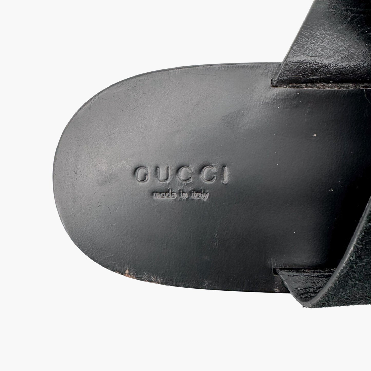 Gucci Horsebit T-Strap Flat Sandals in Black Suede – Size 40
