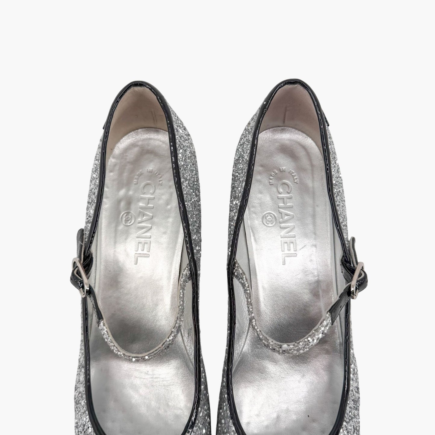 Chanel Silver Glitter CC Cap Toe Mary Jane Pumps Size 41.5