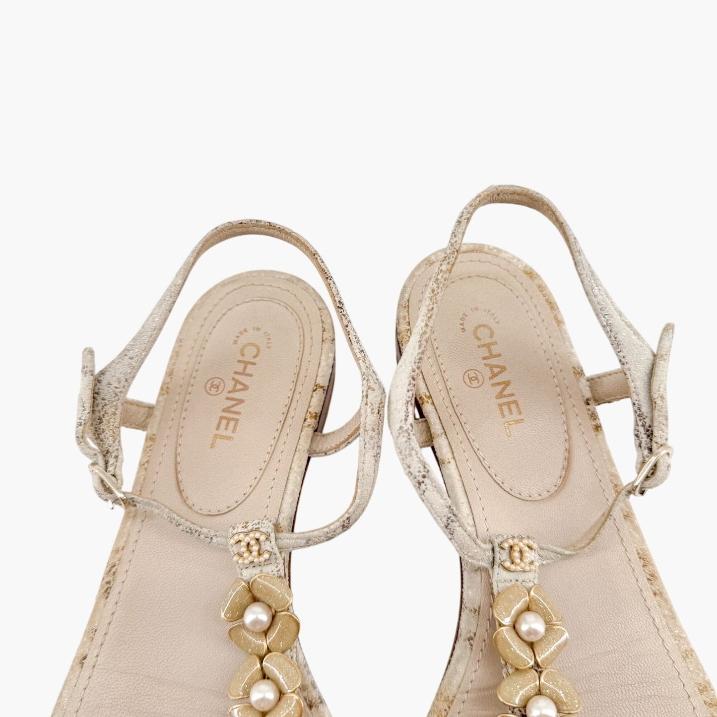 Chanel Camellia Pearl CC T-Strap Flat Sandals in Beige Suede Size 38