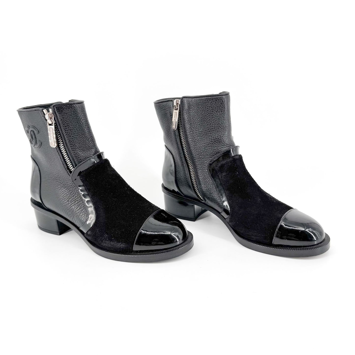 Chanel Cap Toe CC Ankle Boots in Black Leather & Suede Size 37