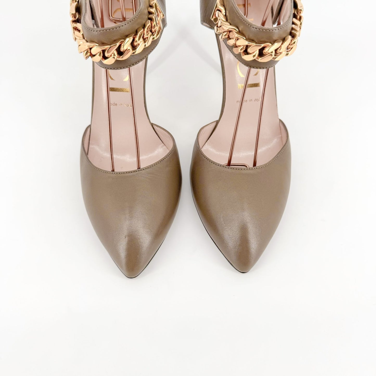 Gucci Sylvie Chain d'Orsay Pumps in Taupe Leather Size 40