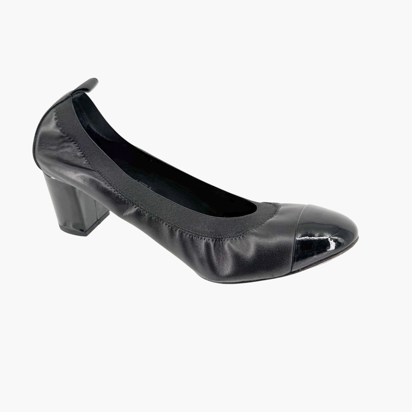 Chanel Elastic Cap Toe CC Pumps in Black Leather Size 40