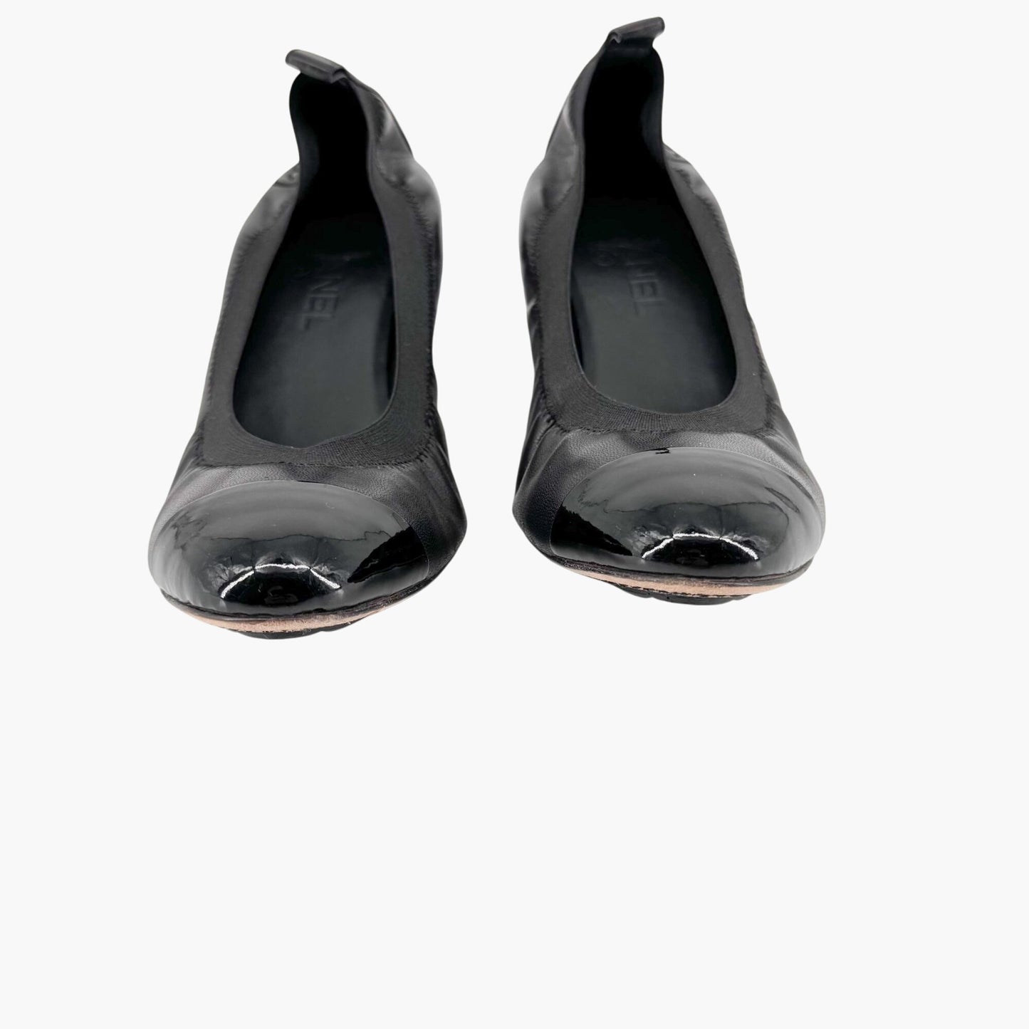 Chanel Elastic Cap Toe CC Pumps in Black Leather Size 40