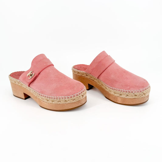 Chanel Turnlock CC Espadrille Clog Mules in Pink Suede Size 37