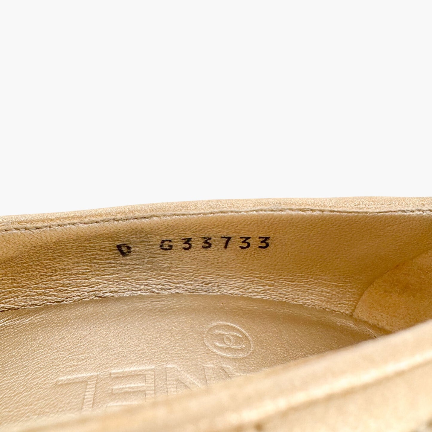Chanel CC Cap Toe Quilted Pumps in Gold Leather Size 39
