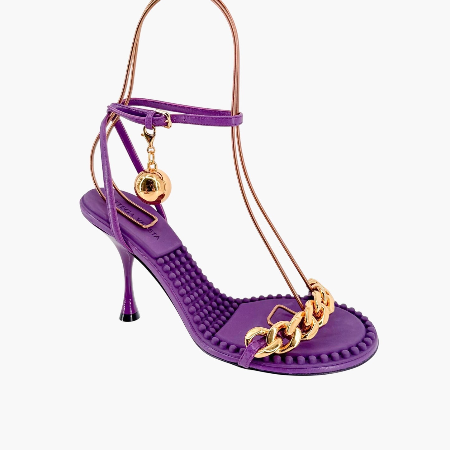 Bottega Veneta Dot Chain Sandals in Purple Leather with Gold Accent – Size 37
