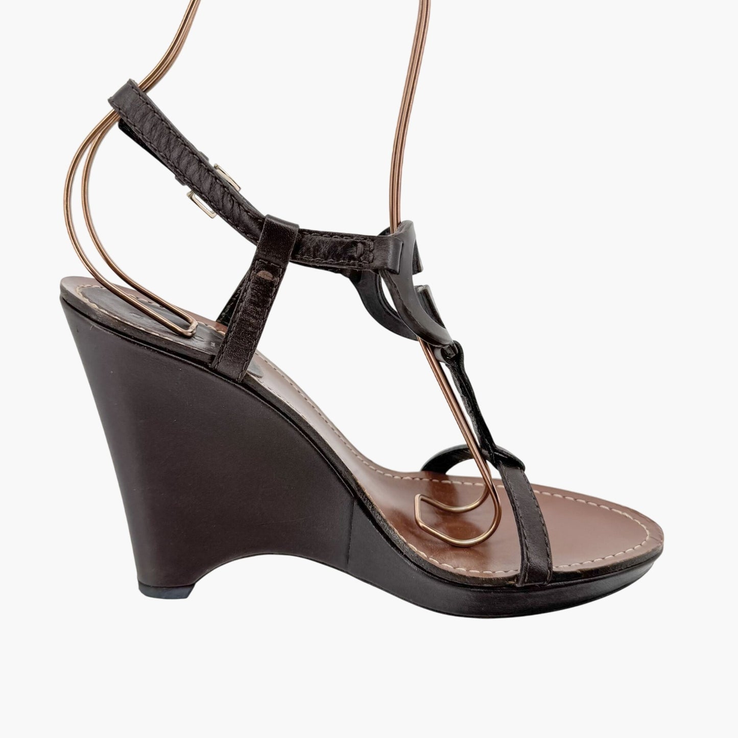 Gucci GG Interlock Cutout T-Strap Wedge Sandals in Brown Leather Size 7.5
