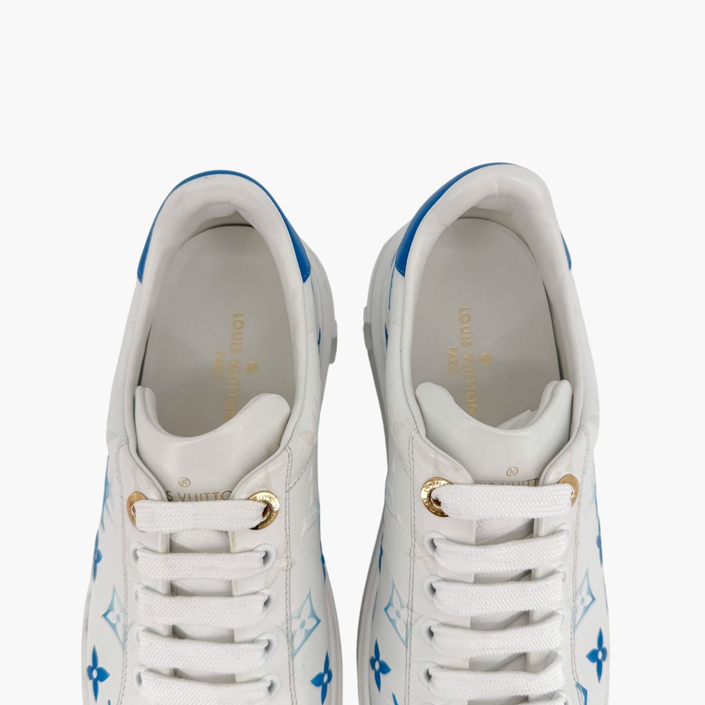 Louis Vuitton Time Out Ombre LV Sneakers in White & Blue Leather – Size 37