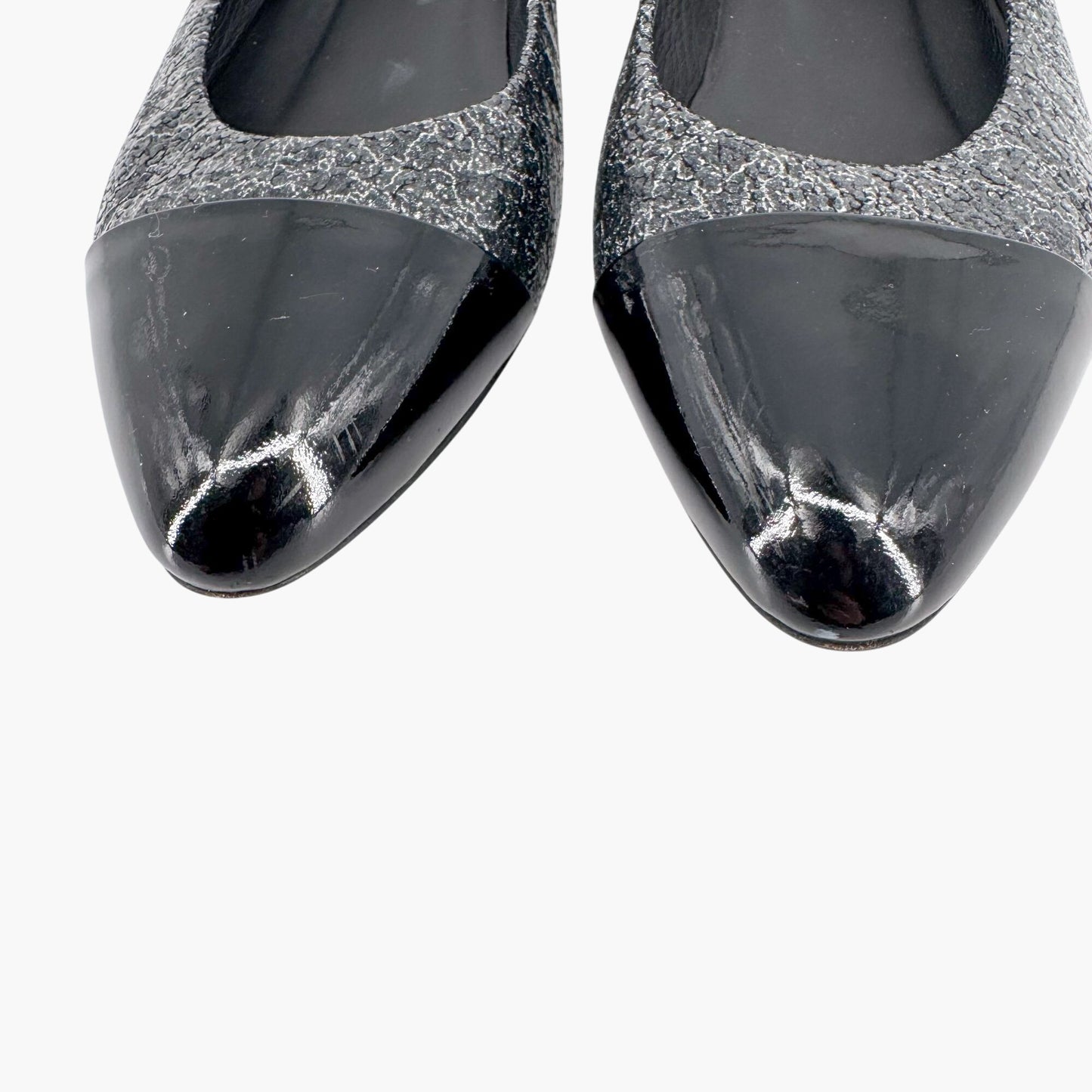 Chanel Cap Toe CC Ballerina Flats in Black & Silver Leather – Size 37.5