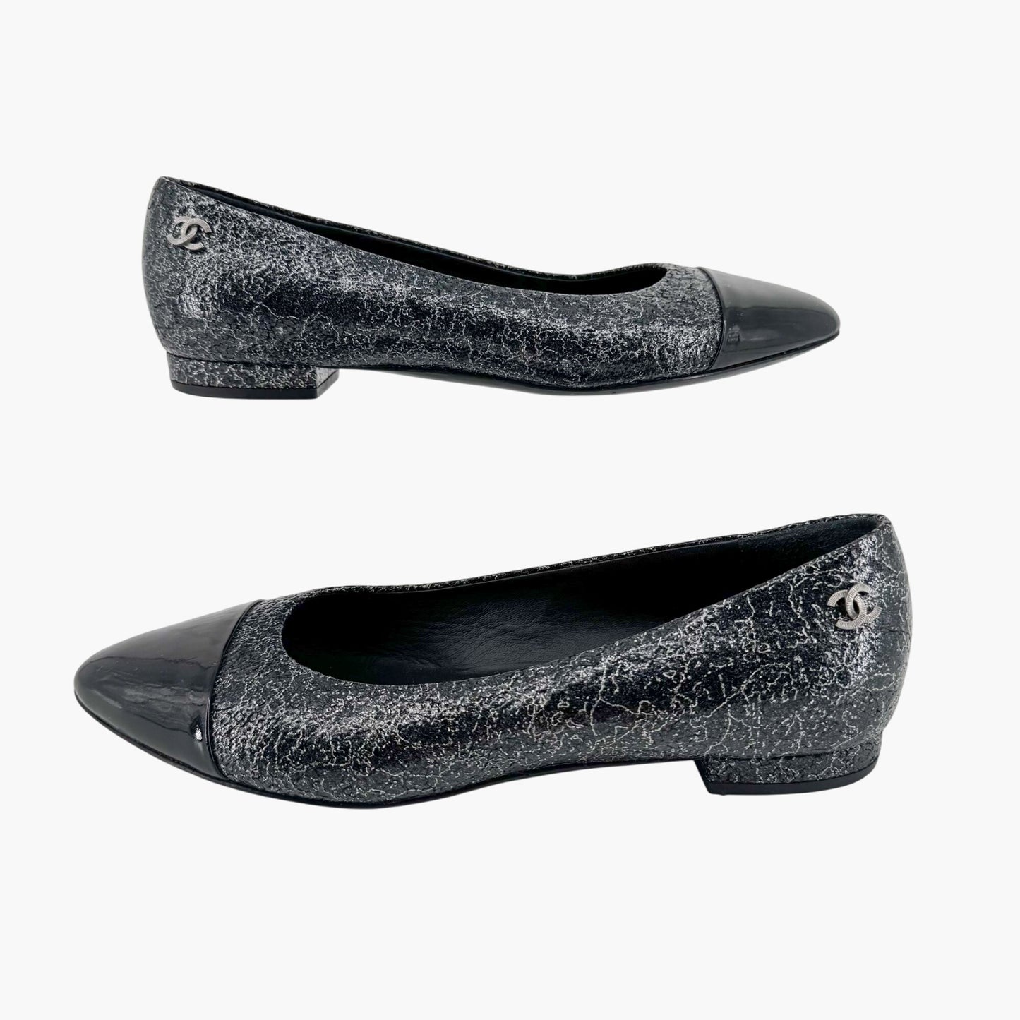 Chanel Cap Toe CC Ballerina Flats in Black & Silver Leather – Size 37.5