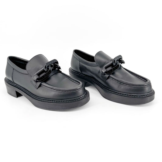 Louis Vuitton Academy Loafers in Black Leather with Monogram Chain – Size 37.5
