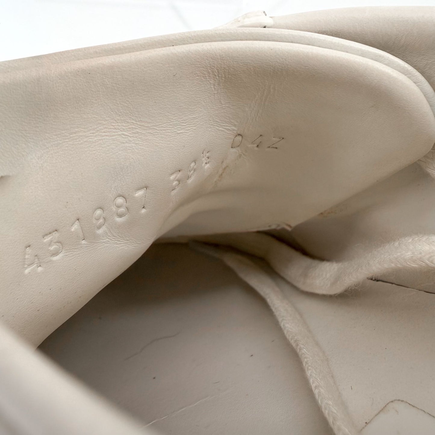 Gucci Pearl-Embellished Ace White Leather Sneakers Size 38.5