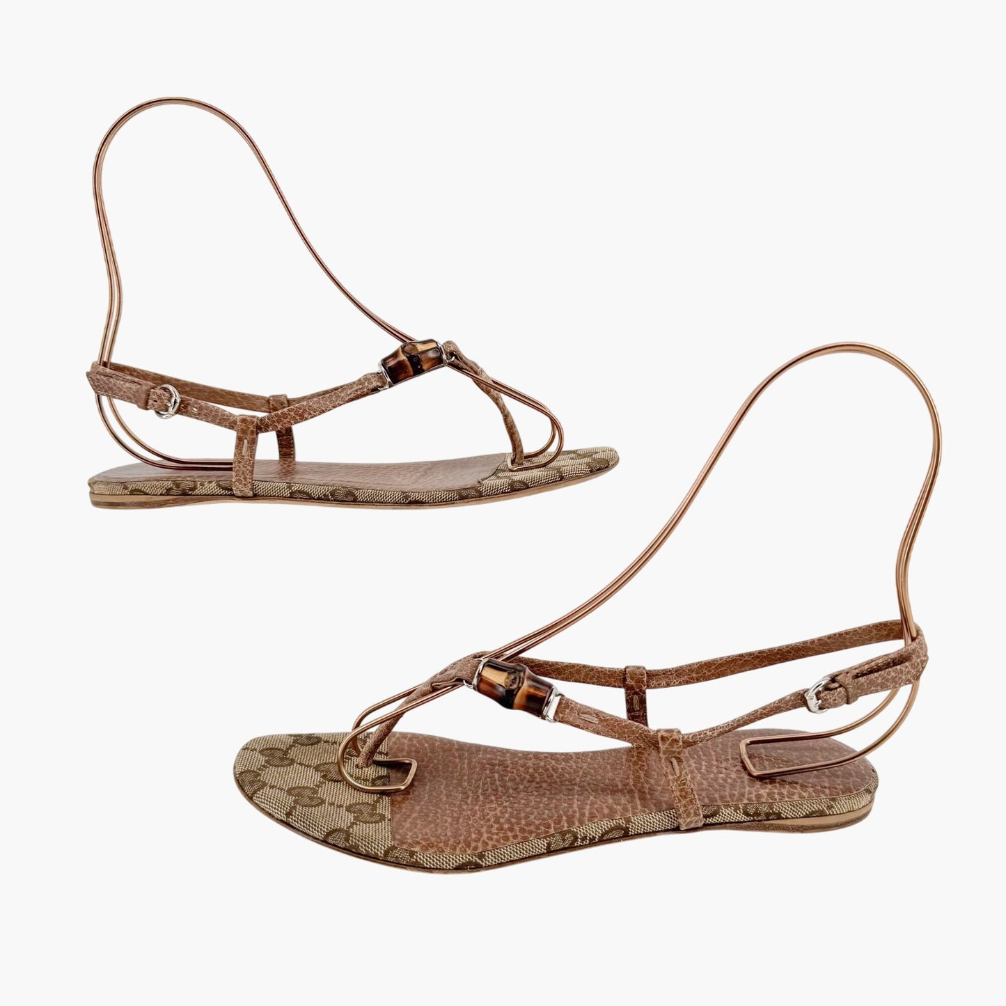 Gucci Bamboo Thong Flat Sandals in Beige GG Monogram Canvas & Brown Leather Size 36