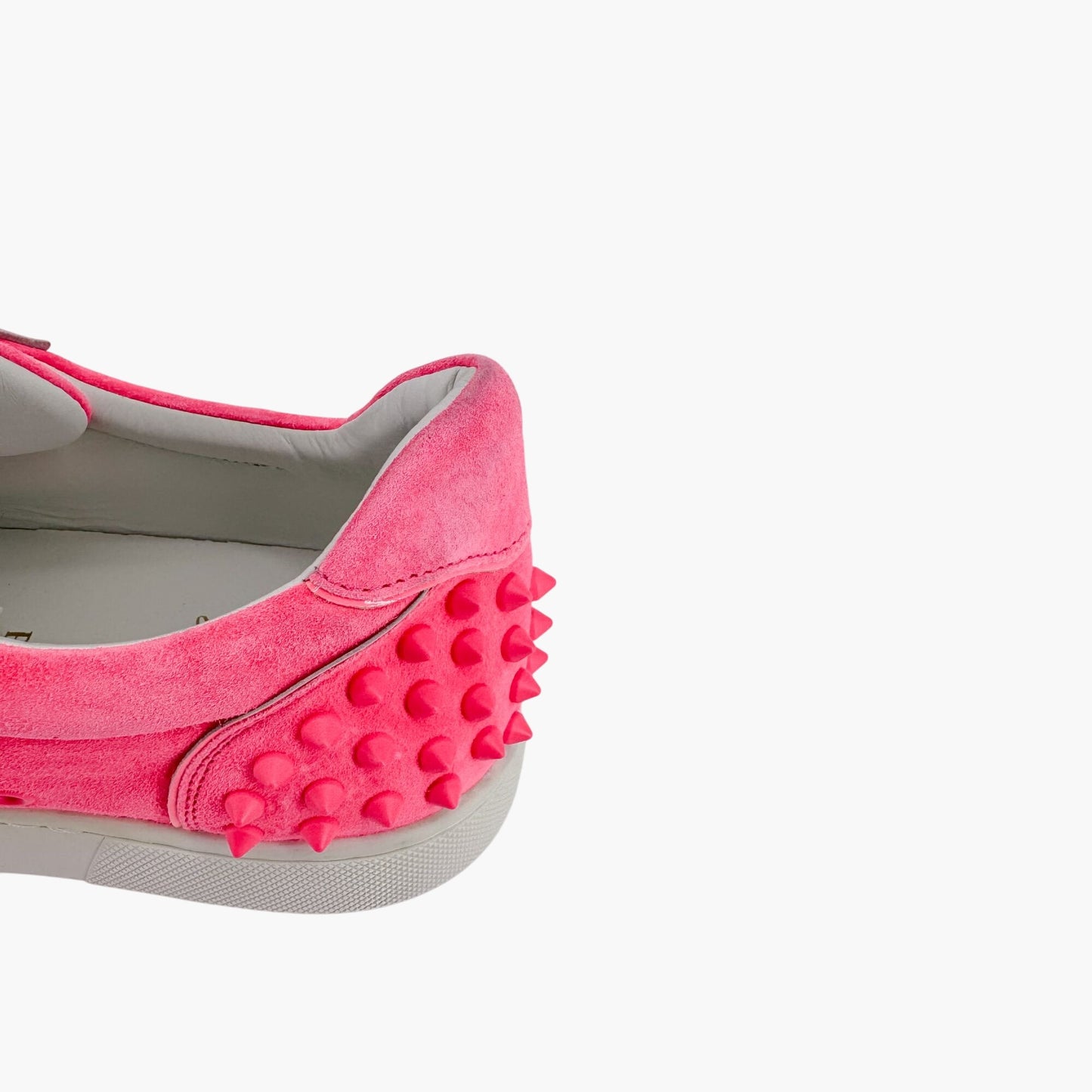 Christian Louboutin Vieira 2 Low Top Spike Sneakers in Pink Poupidou Suede Size 40