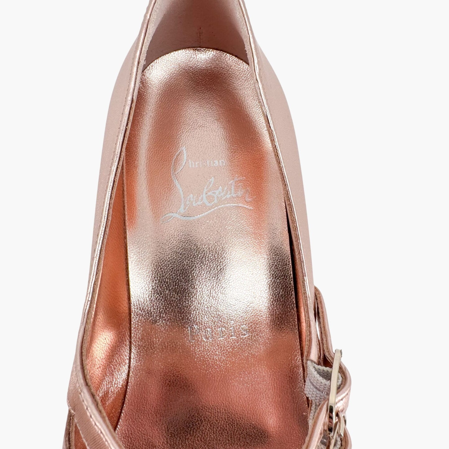Christian Louboutin Sweet Jane Flats in Leche Metallic Rose Gold Size 36.5