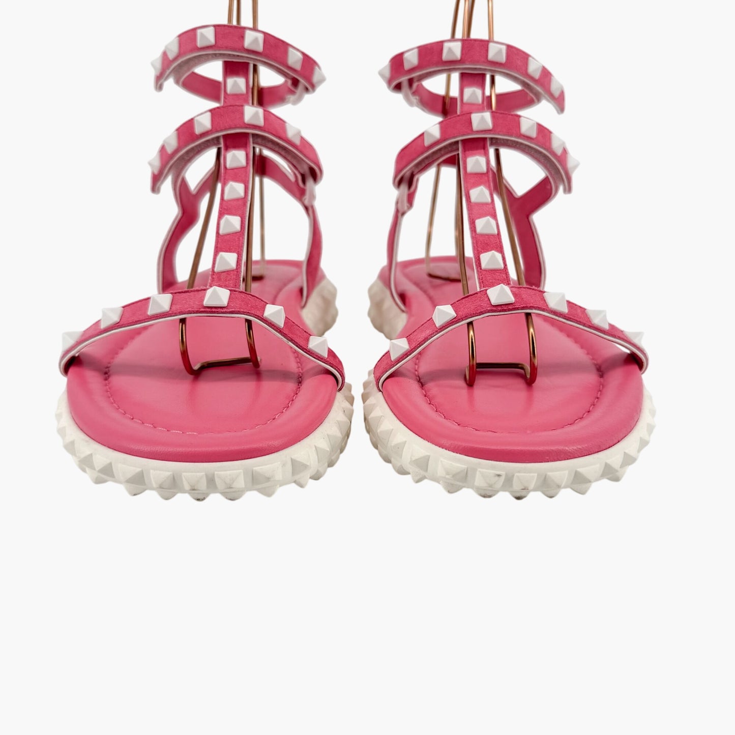 Valentino Garavani Free Rockstud Gladiator Sandals in Pink Suede – Size 39