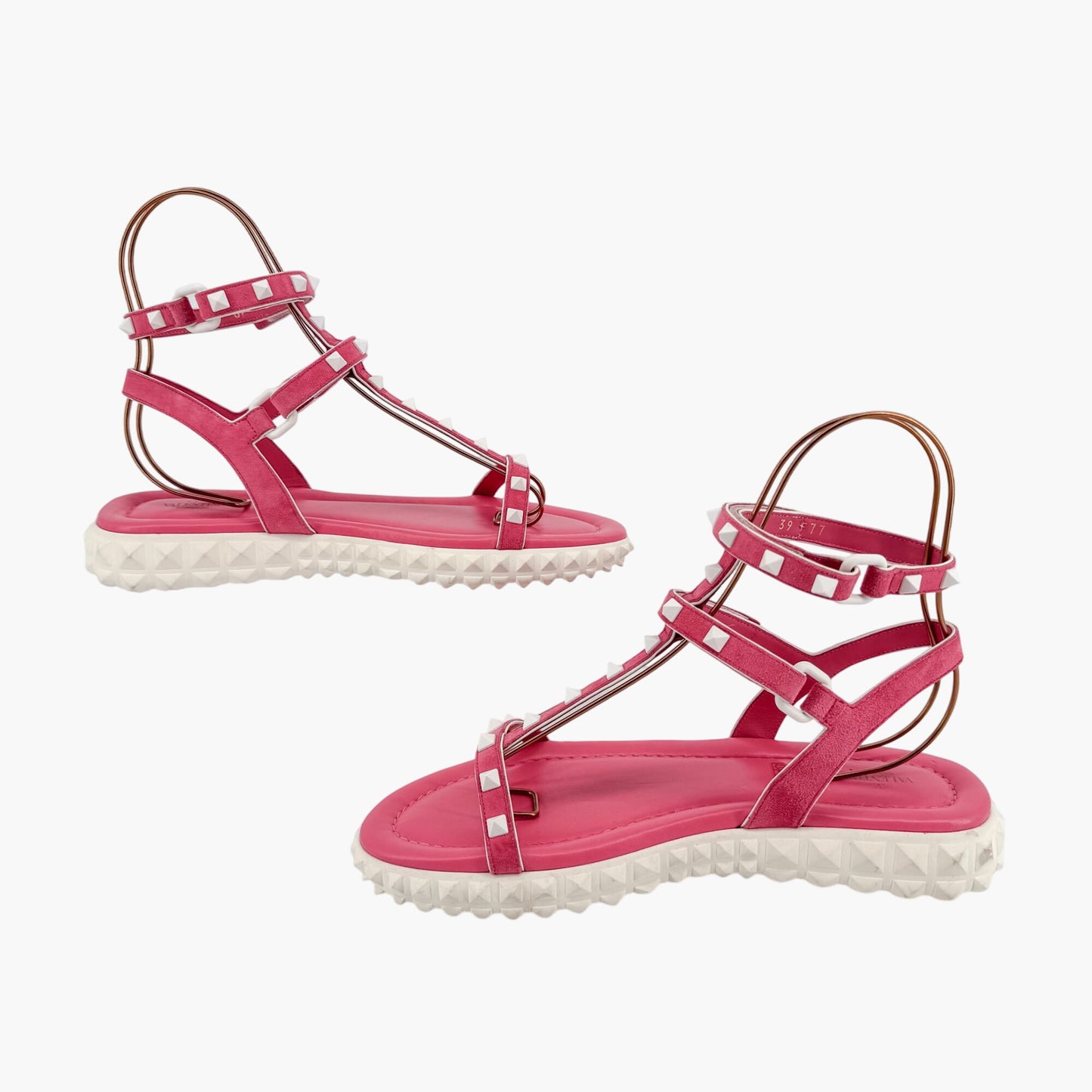 Valentino Garavani Free Rockstud Gladiator Sandals in Pink Suede – Size 39