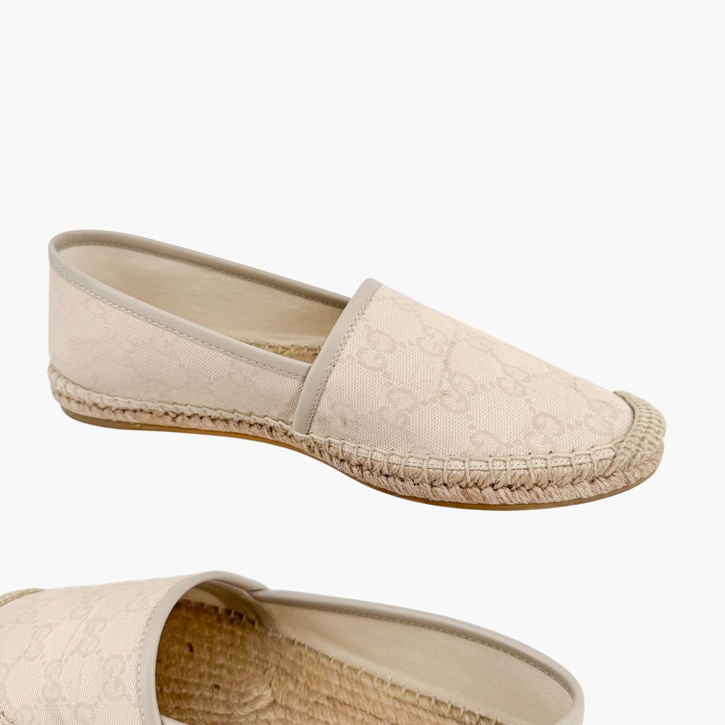 Gucci GG Monogram Espadrille Flats in White Canvas Size 38.5