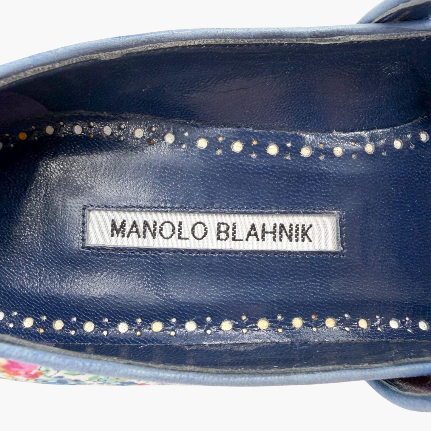 Manolo Blahnik Vibota Floral Mary Jane Pumps Size 38.5