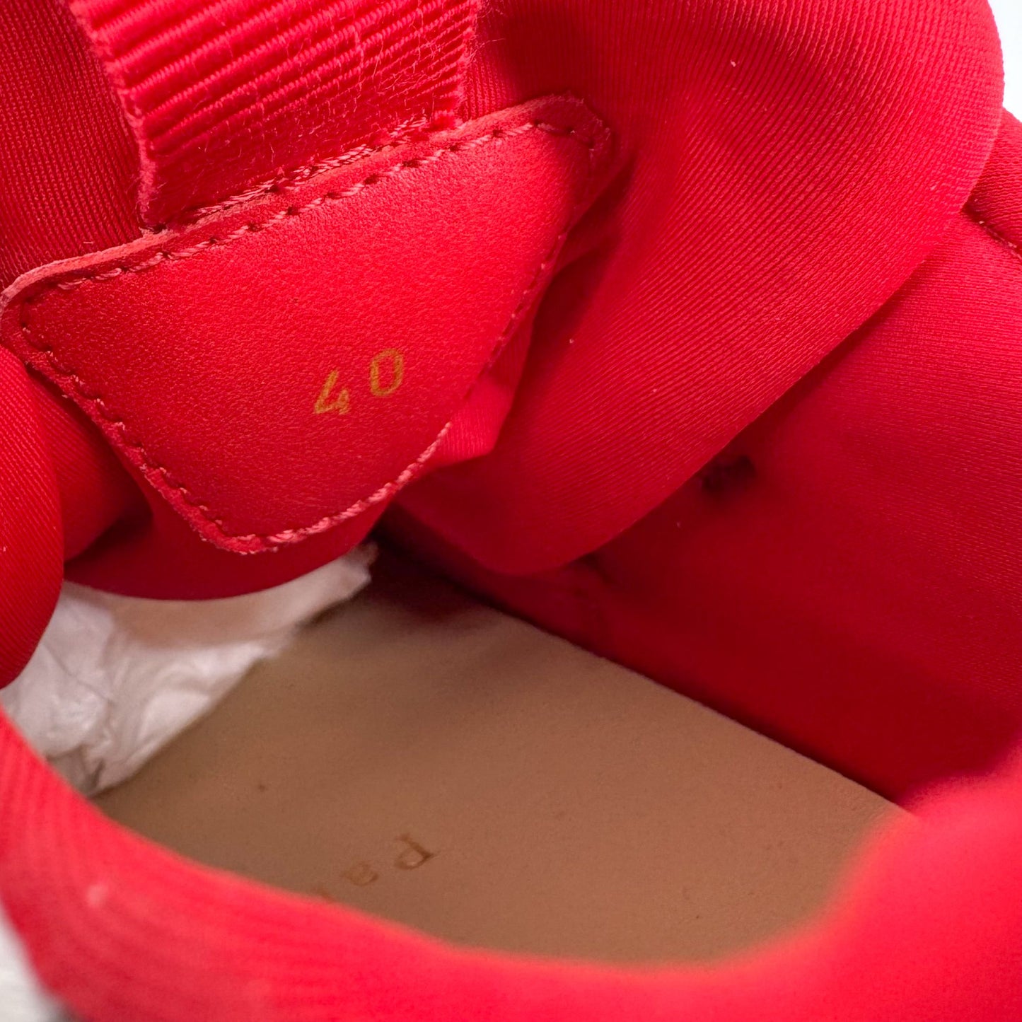 Christian Louboutin Red Runner Donna Sneakers in White & Mauve – Size 40