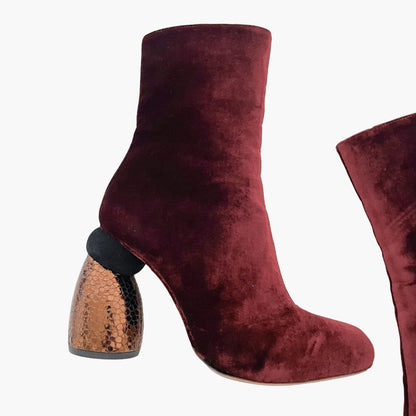 Dries van Noten Block Heel Ankle Boots in Burgundy Velvet Size 39.5