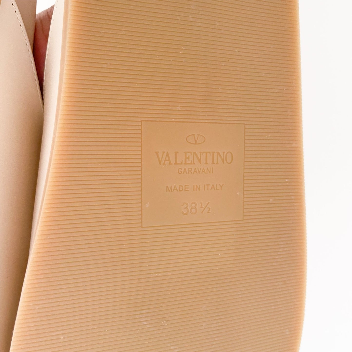 Valentino Garavani One Stud Flat Sandals in Ivory Size 38.5