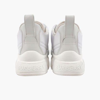 Burberry Quilted Sneakers in White Leather Size 39