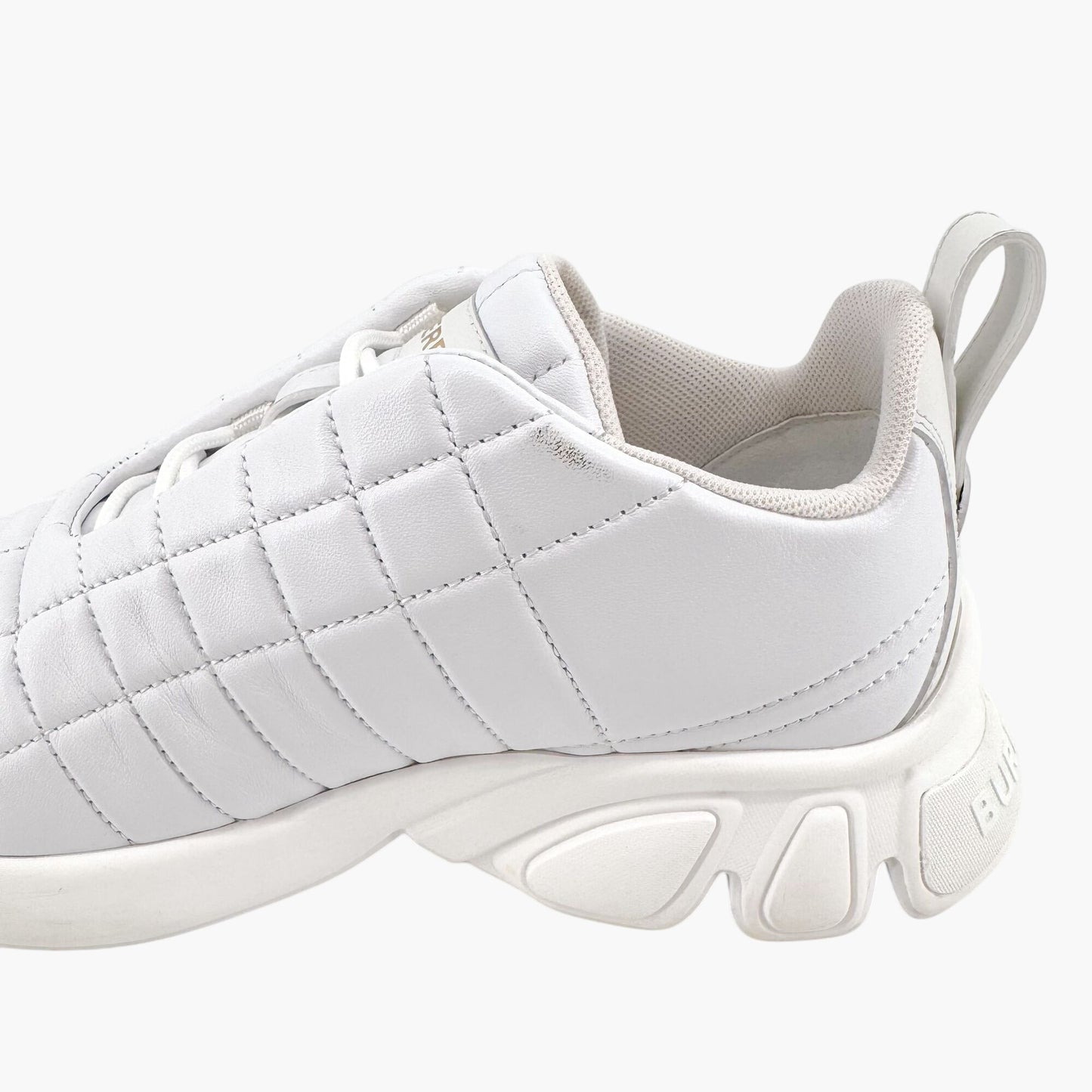 Burberry Quilted Sneakers in White Leather Size 39