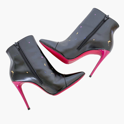 Christian Louboutin In Love/Love Is A Boot 100 in Version Black Calf/Patent Size 35