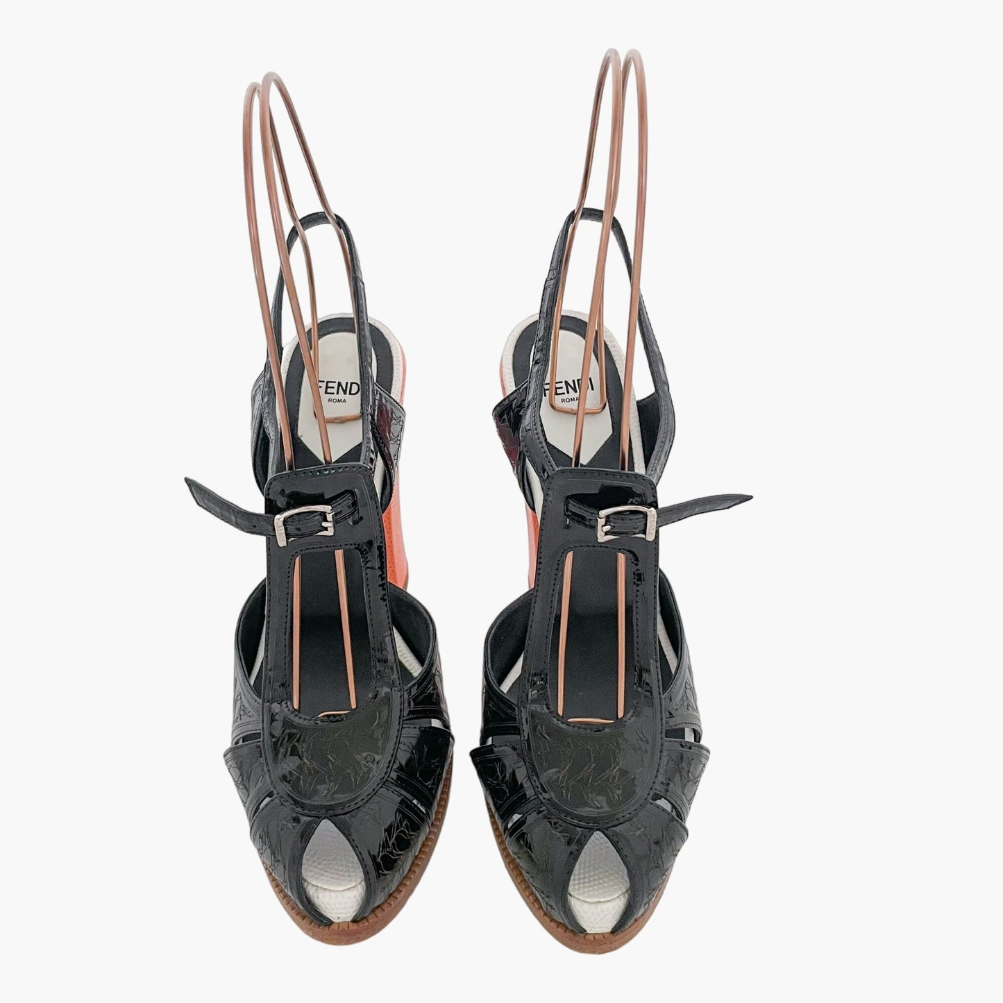 Fendi Chameleon Pumps in Black Patent & Orange Size 38.5