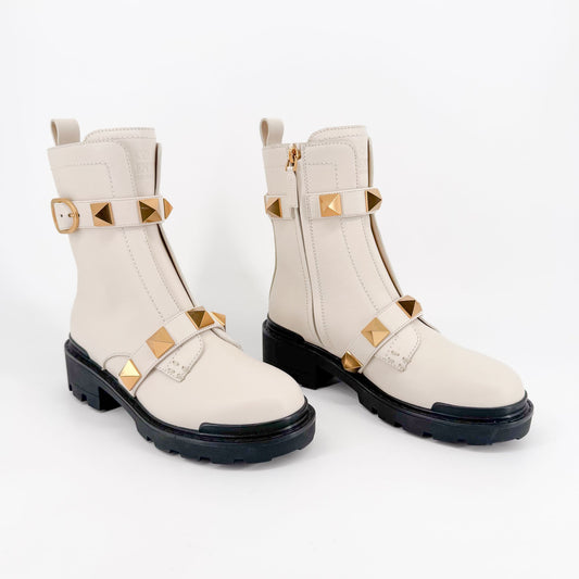 Valentino Garavani Roman Stud Combat Boots in White Leather Size 37