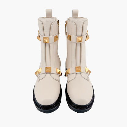 Valentino Garavani Roman Stud Combat Boots in White Leather Size 37