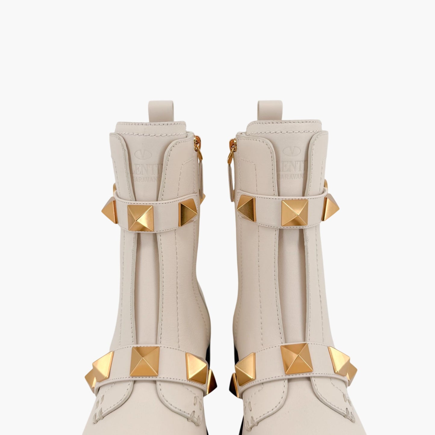 Valentino Garavani Roman Stud Combat Boots in White Leather Size 37