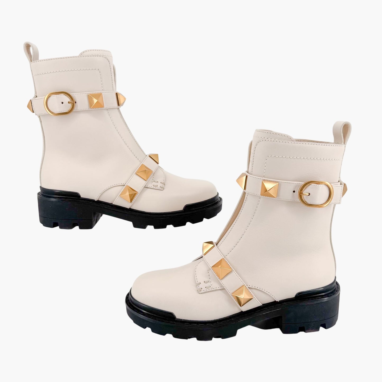 Valentino Garavani Roman Stud Combat Boots in White Leather Size 37
