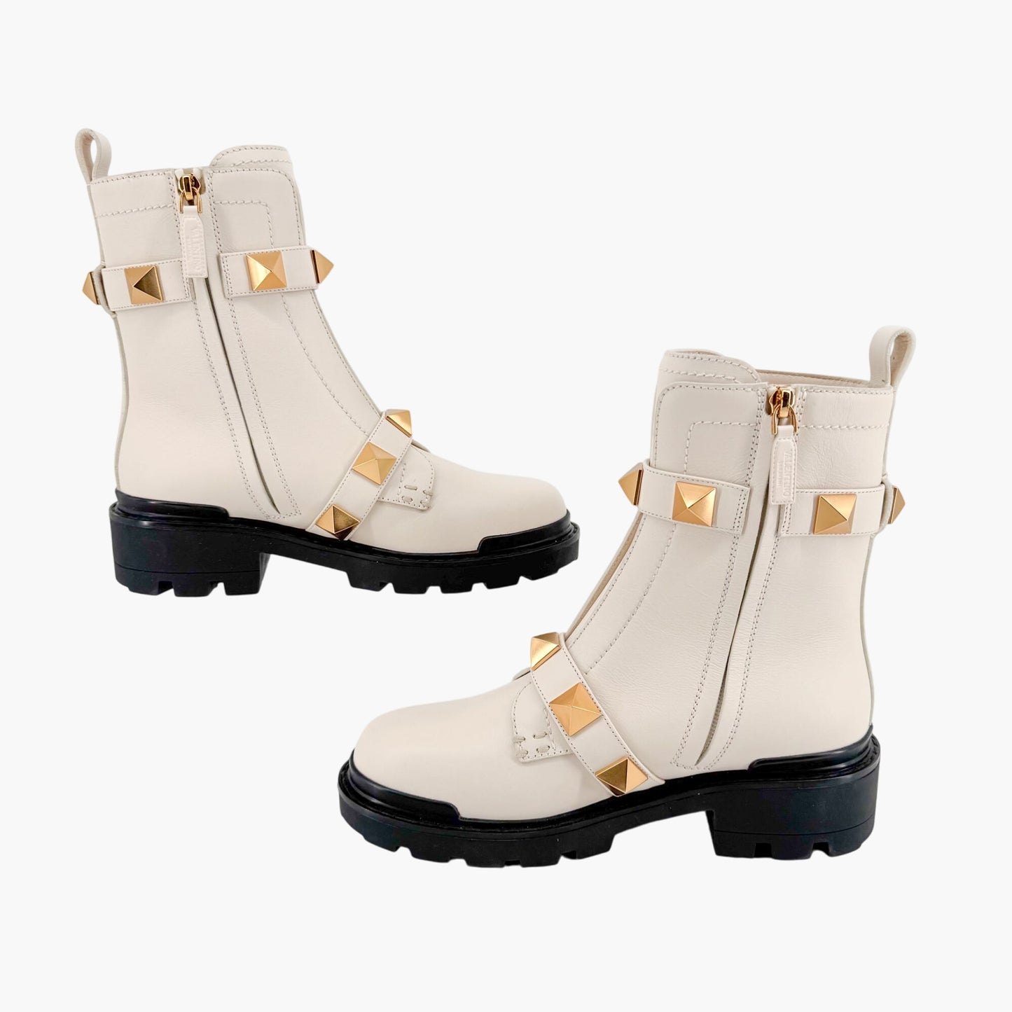 Valentino Garavani Roman Stud Combat Boots in White Leather Size 37