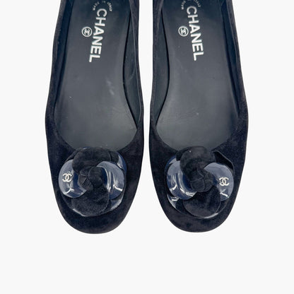 Chanel Camellia CC Ballet Flats in Black Suede – Size 38.5